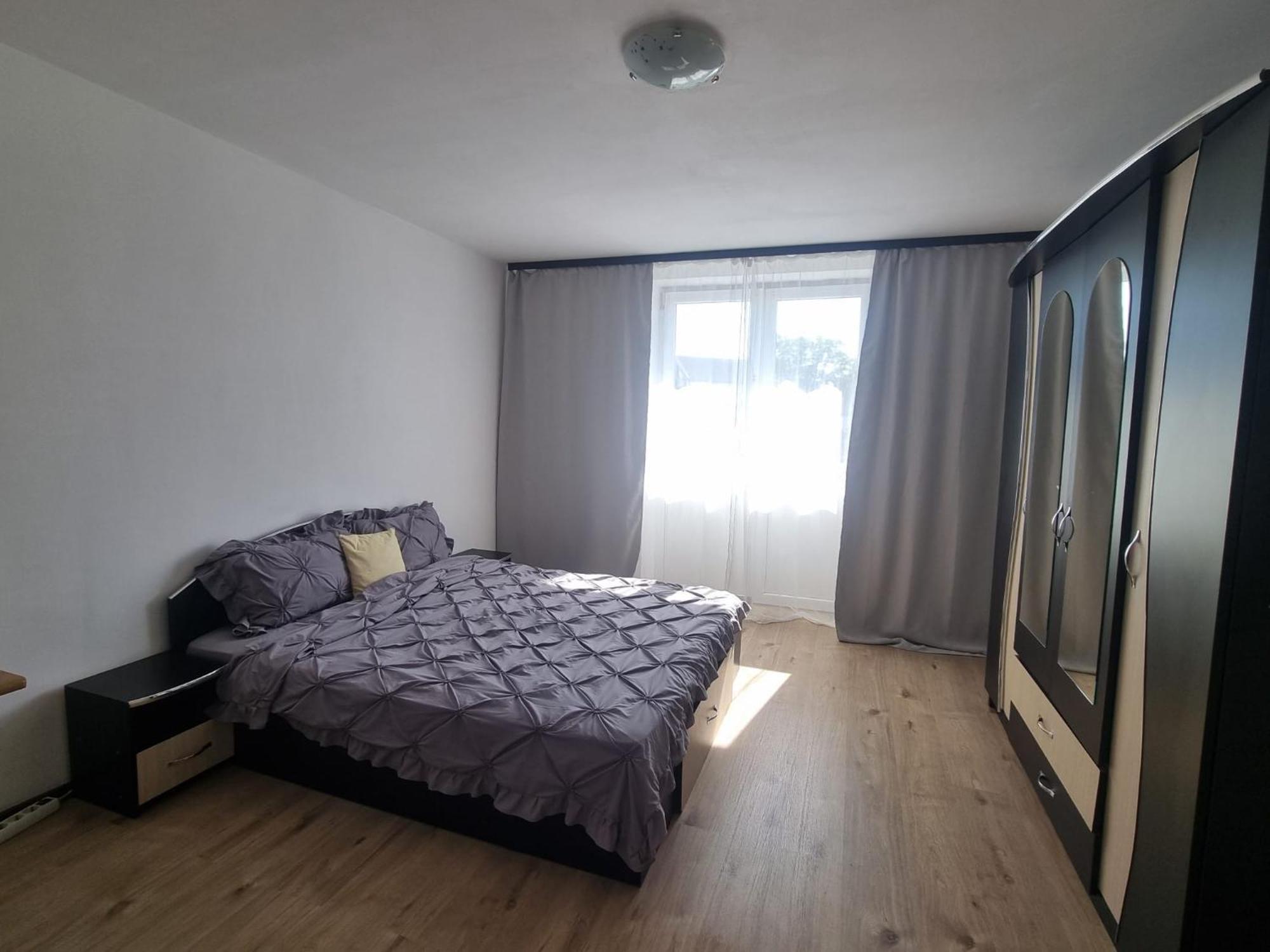Apartament Central ピテシュティ エクステリア 写真